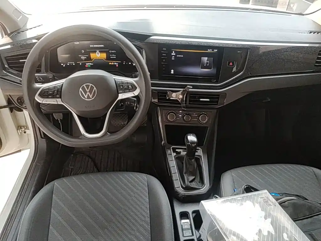 Volkswagen Lavida — миниатюра 10
