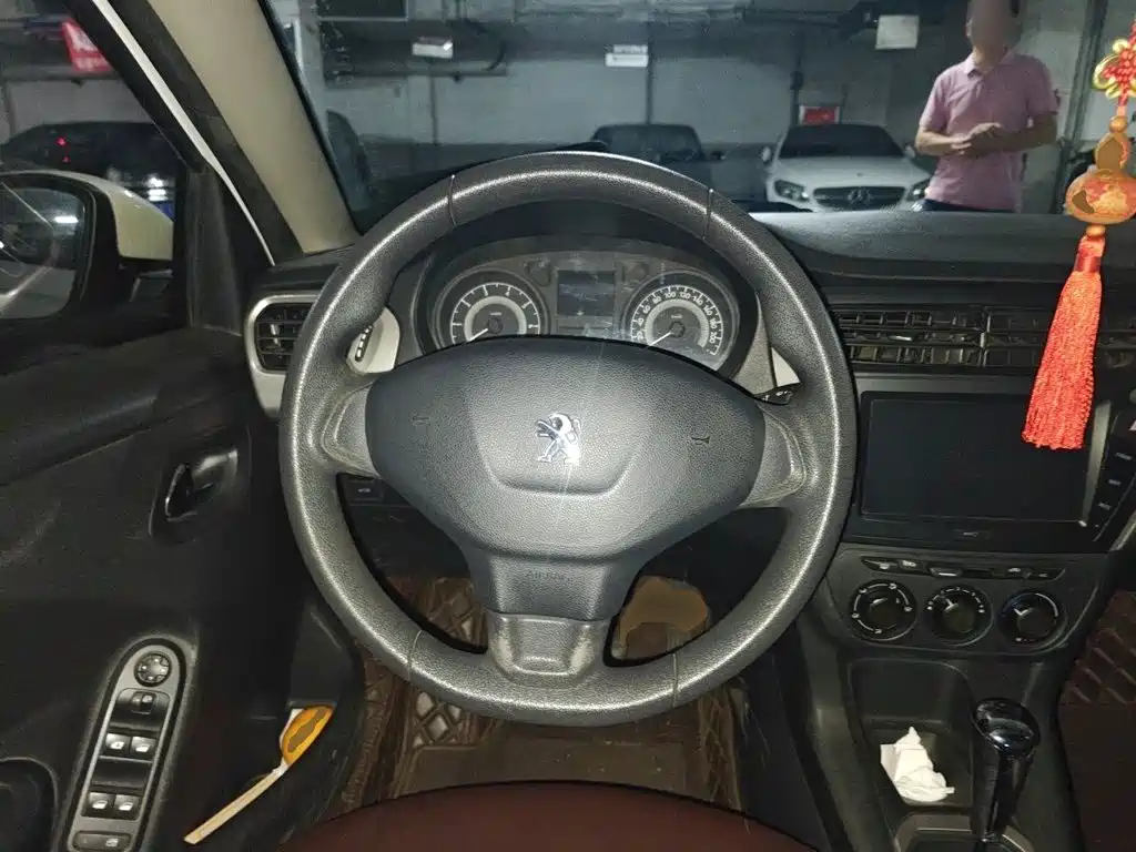 Peugeot 301 — миниатюра 11