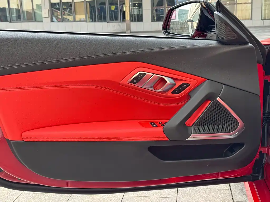 BMW Z4 — миниатюра 7