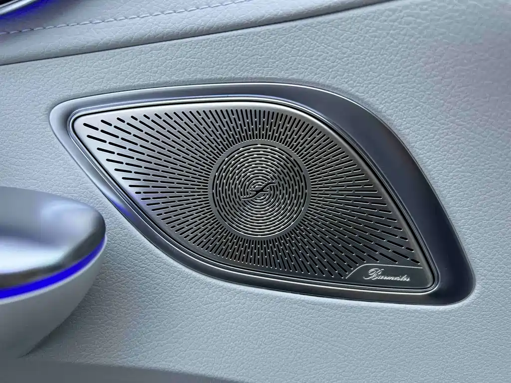 Mercedes-Benz EQE — миниатюра 13