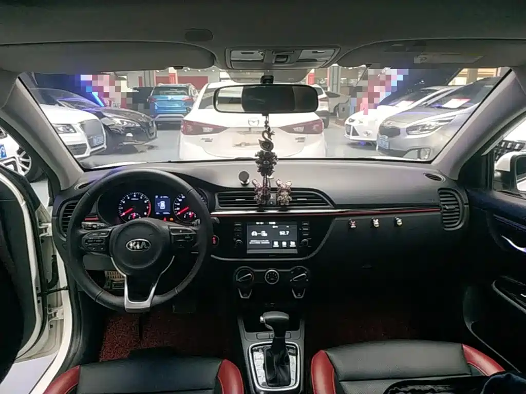 Kia KX Cross — миниатюра 10