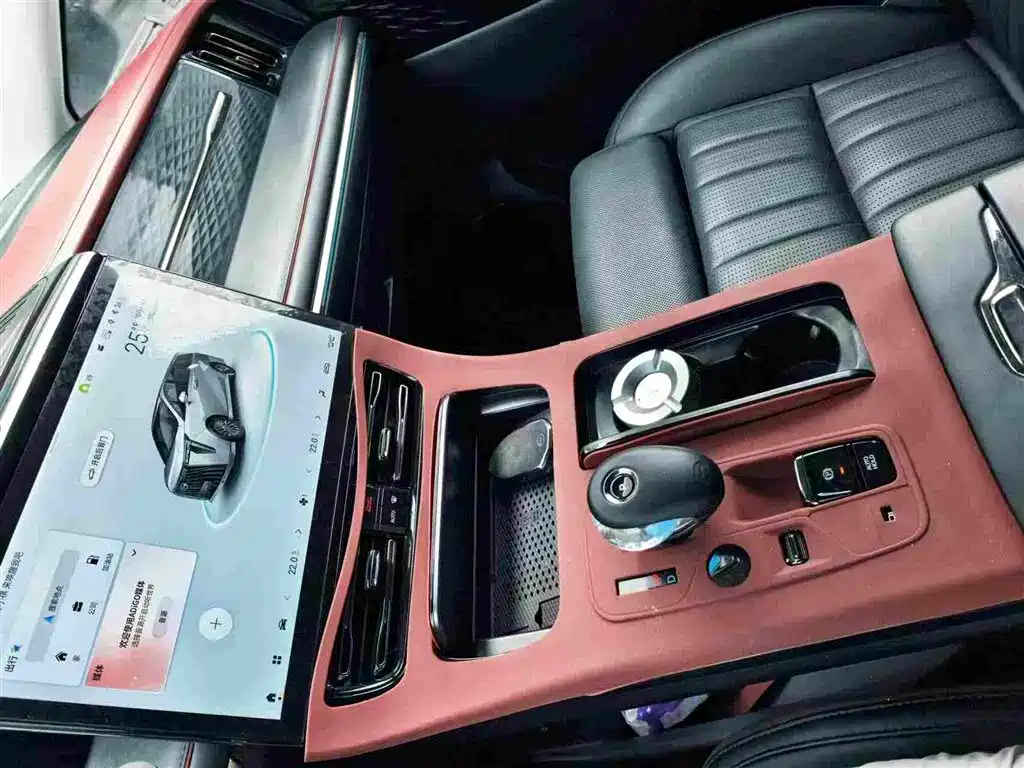 GAC Motor Trumpchi E9 — миниатюра 8