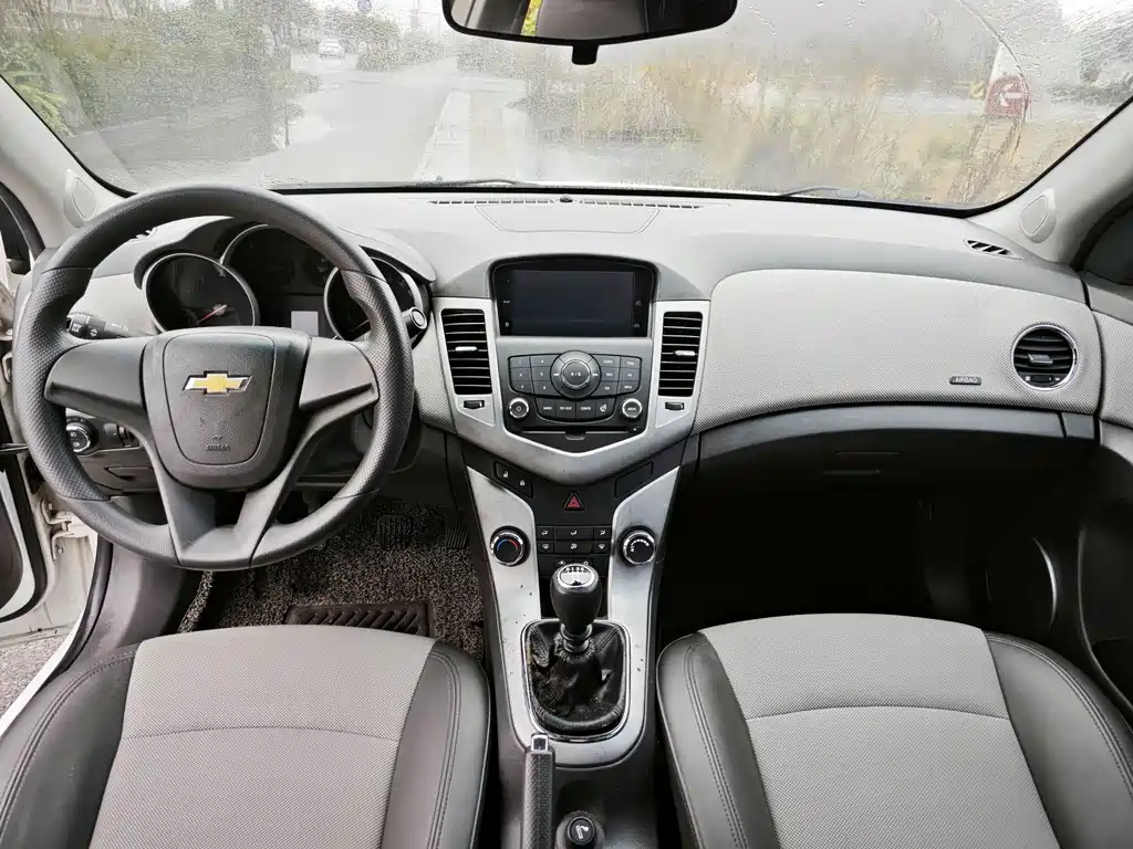 Chevrolet Cruze 2012 1.6L SE MT