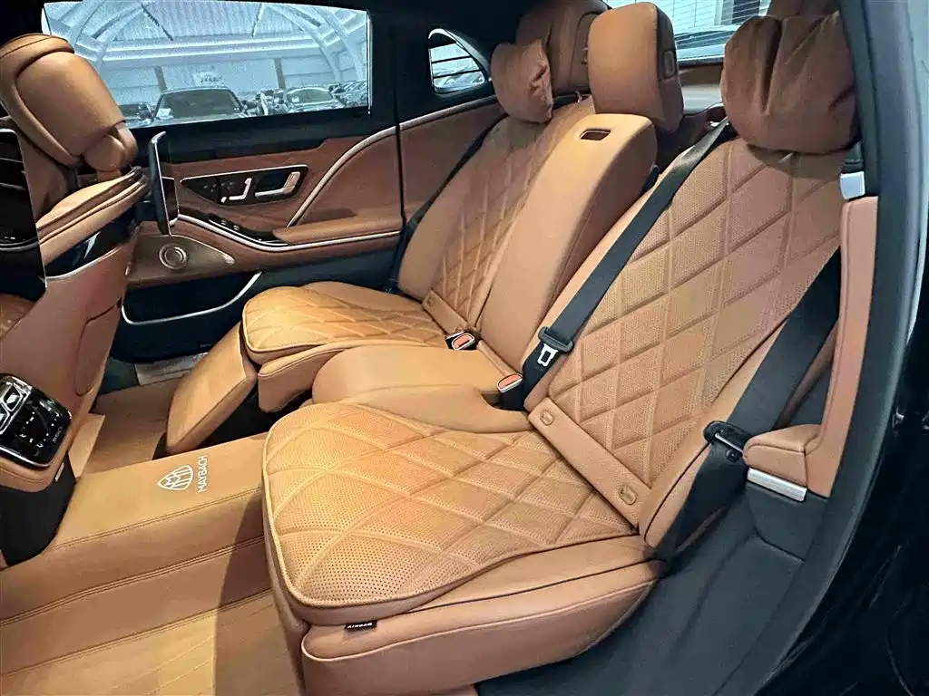 Mercedes-Benz S-Class — миниатюра 16