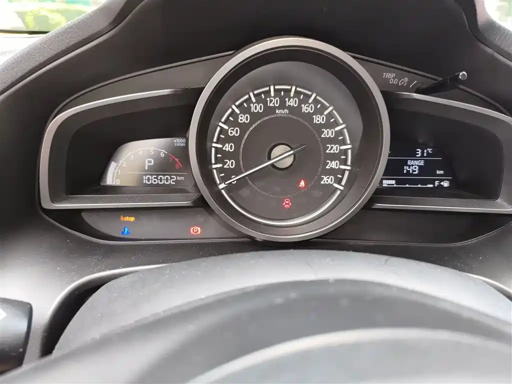 MAZDA  3 ANGKESAILA