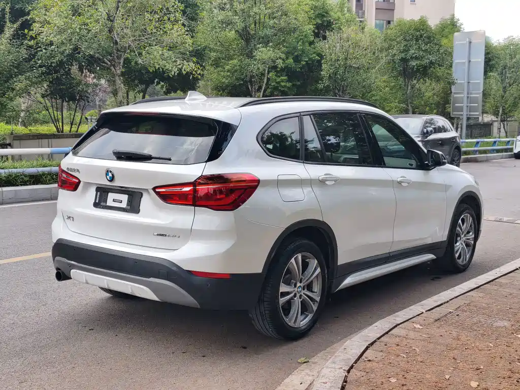BMW X1 — миниатюра 7