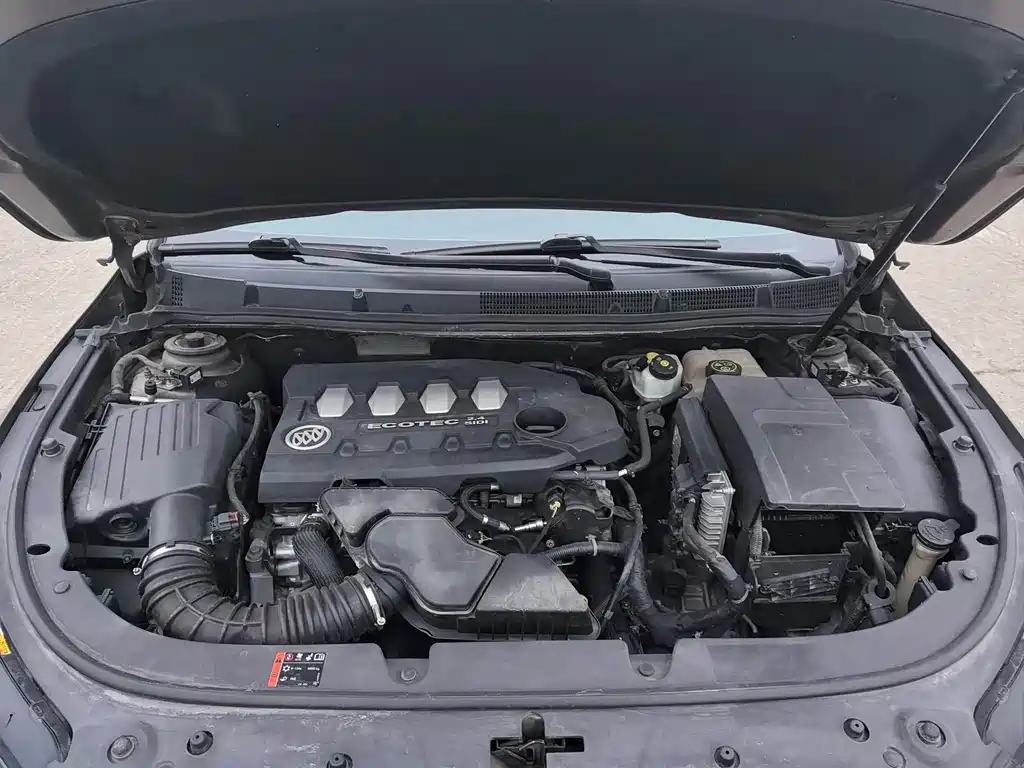 Buick LaCrosse — миниатюра 9