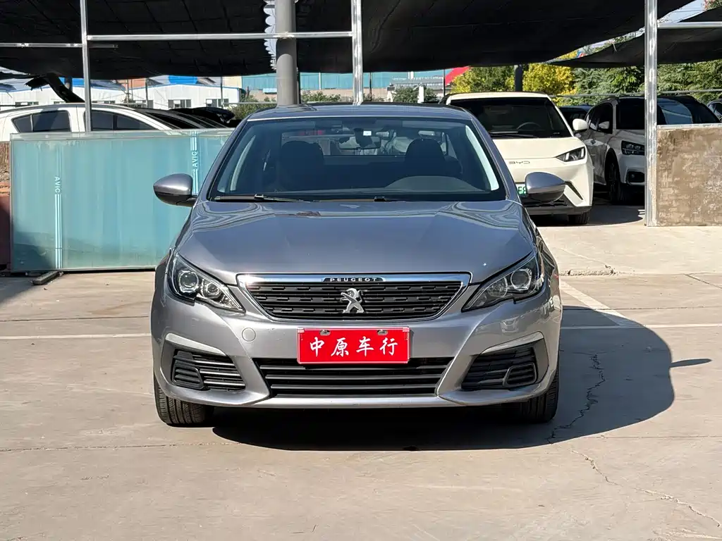 Peugeot 308 — миниатюра 2