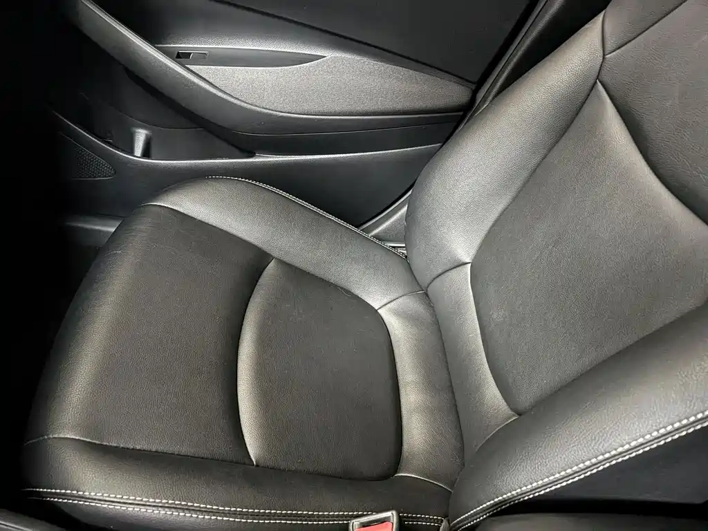 Toyota Corolla — миниатюра 7