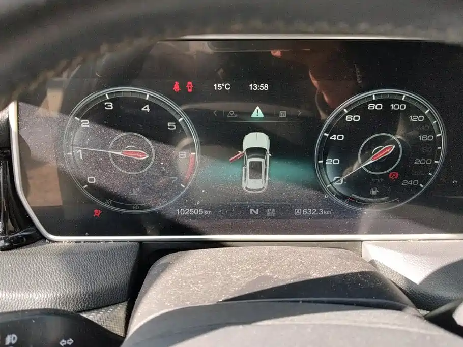 Hongqi Hongqi HS5 — миниатюра 14