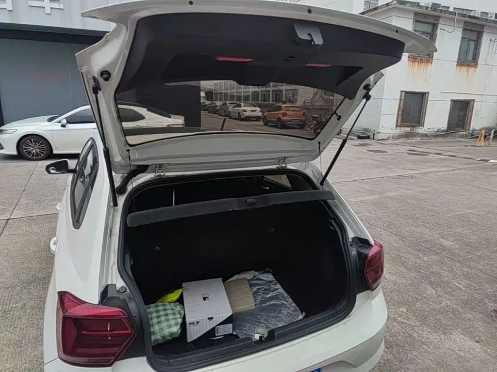 Volkswagen Polo — миниатюра 19