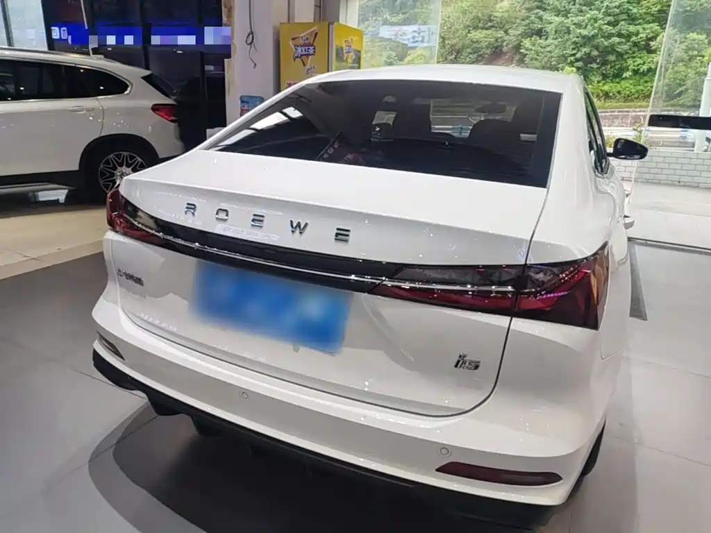Roewe i5 — миниатюра 6