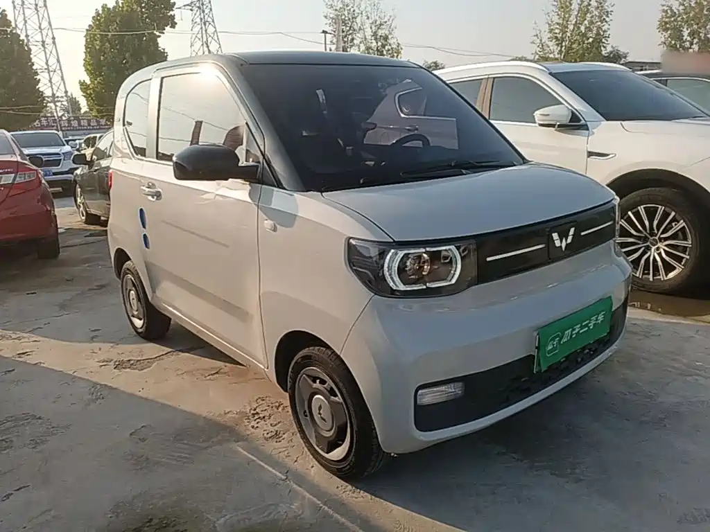 Wuling MINIEV — миниатюра 4