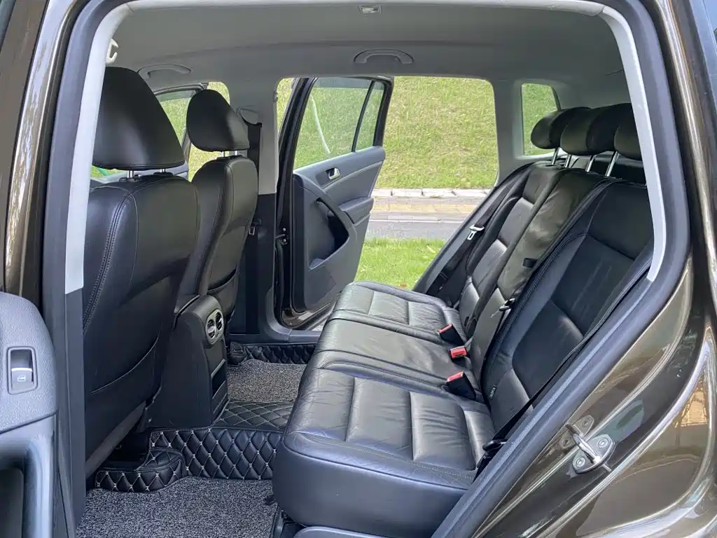 Volkswagen Tiguan — миниатюра 14