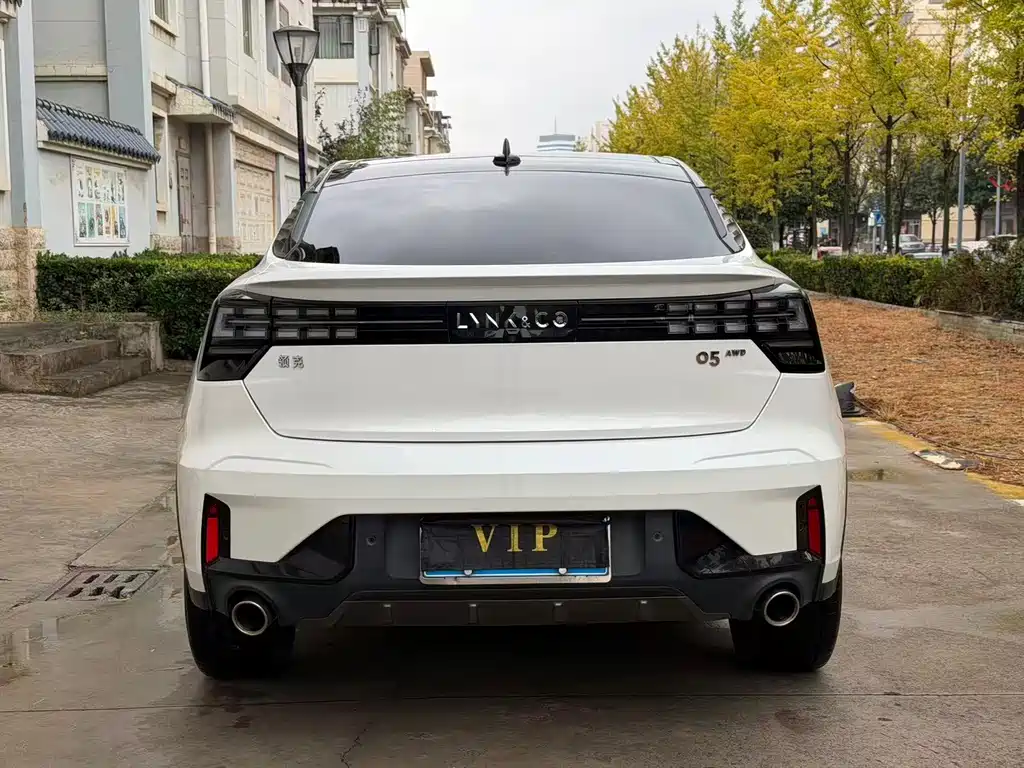 Lynk & Co 05 — миниатюра 7
