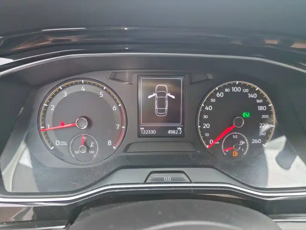Volkswagen Sagitar — миниатюра 12
