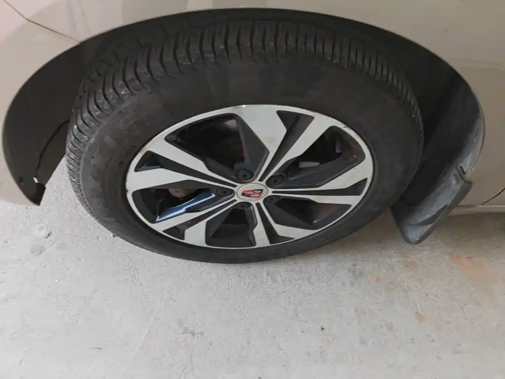 Roewe 360 — миниатюра 23