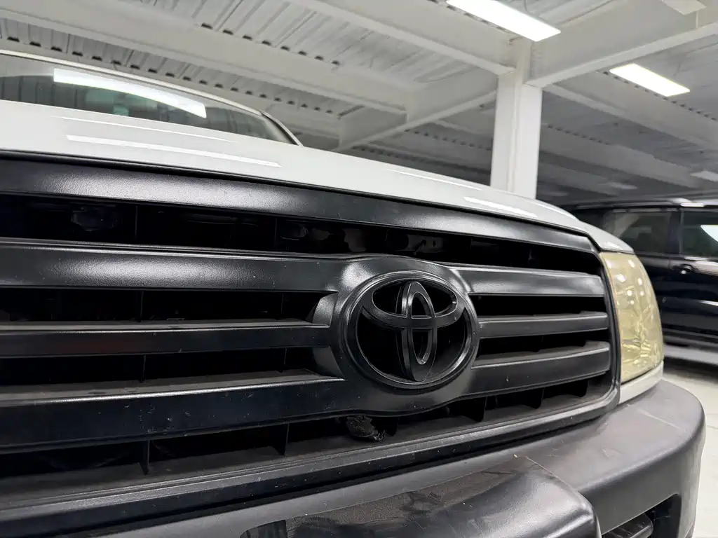 Toyota Land Cruiser — миниатюра 11
