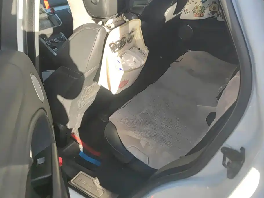 Land Rover Evoque — миниатюра 11