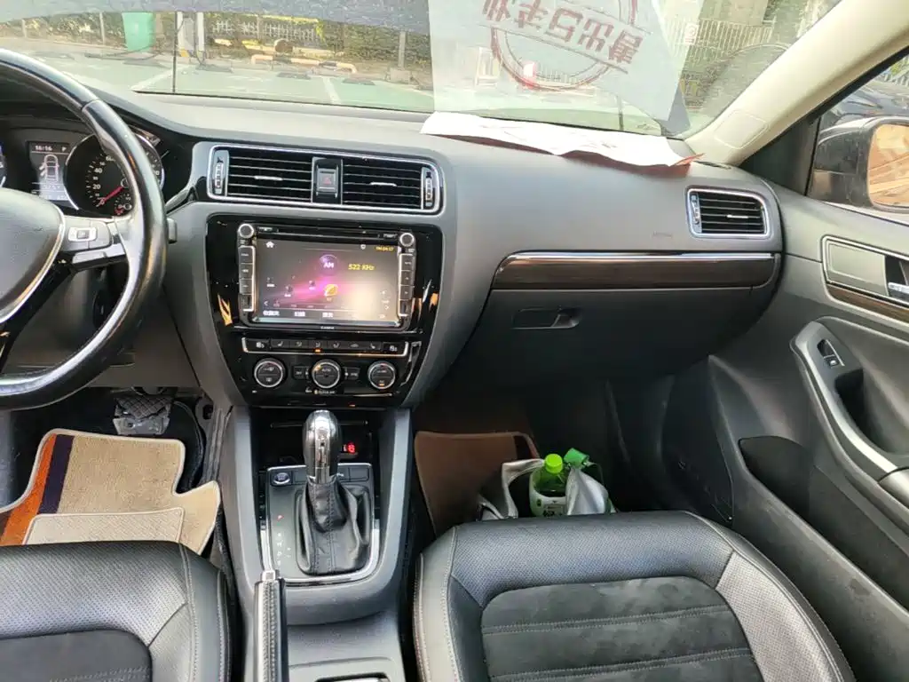 Volkswagen Sagitar — миниатюра 13