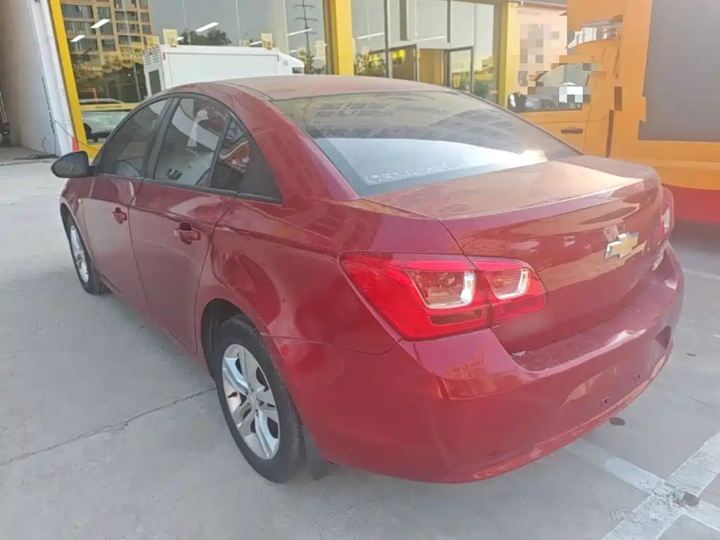 Chevrolet Cruze — миниатюра 5