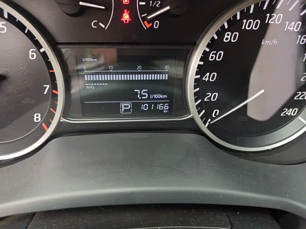Nissan Sylphy — миниатюра 17