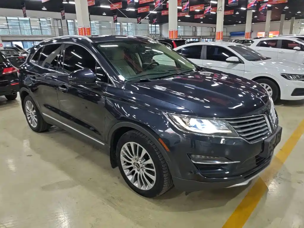 Lincoln MKC — миниатюра 4