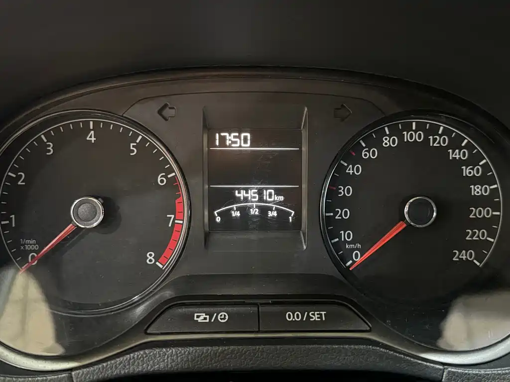Volkswagen Polo — миниатюра 7