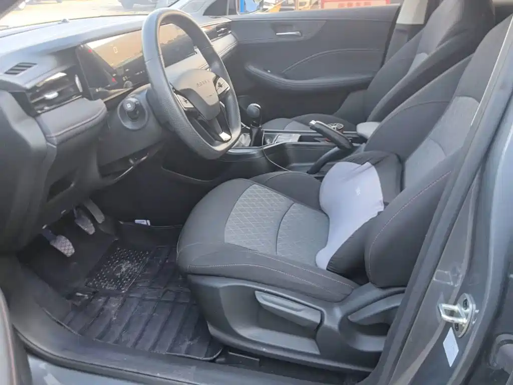 Roewe i5 — миниатюра 15