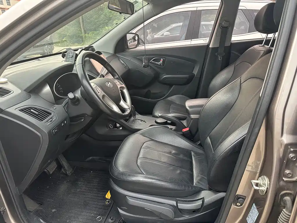 Hyundai ix35 — миниатюра 5