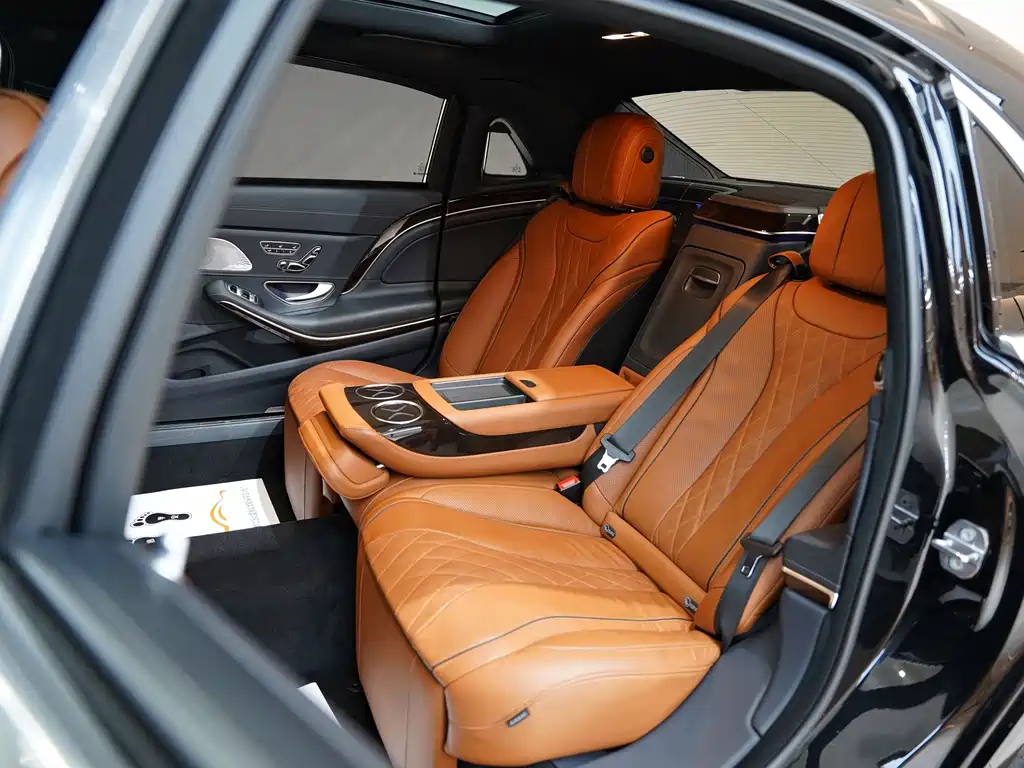 Mercedes-Benz S-Class — миниатюра 22