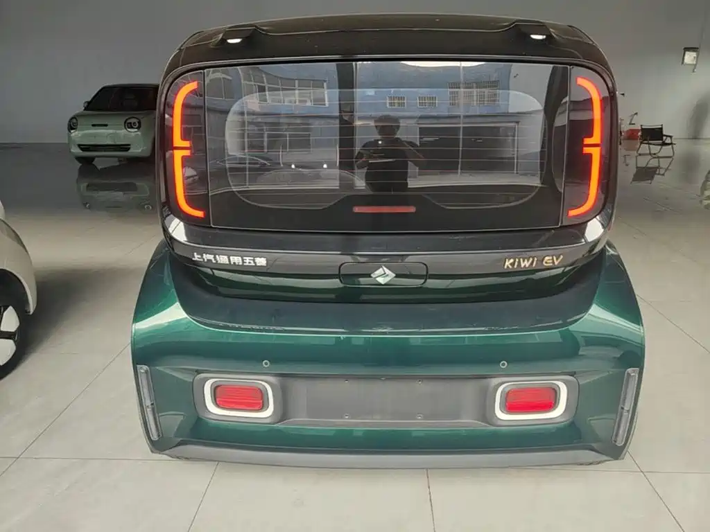 Baojun KiWi EV — миниатюра 6