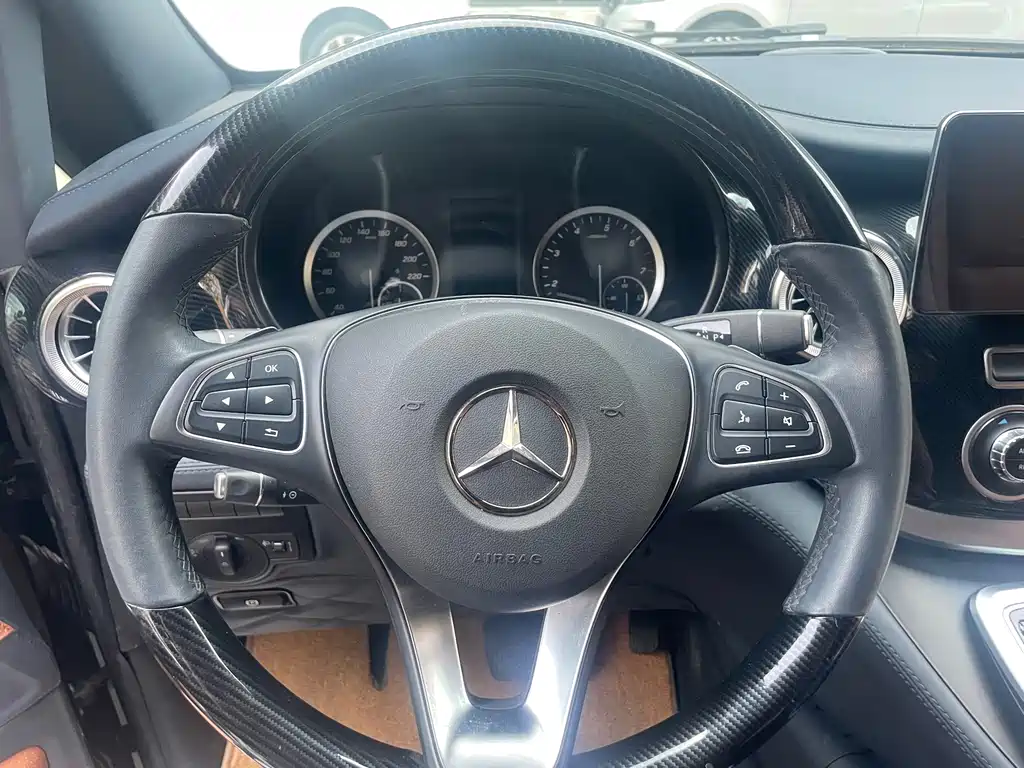 Mercedes-Benz Vito — миниатюра 15