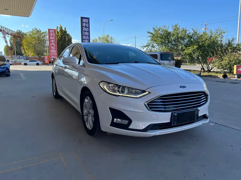 Ford Mondeo — миниатюра 3