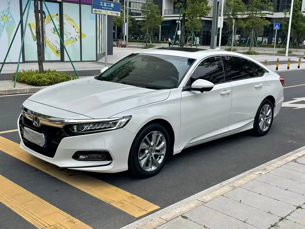 Honda Accord — миниатюра 3