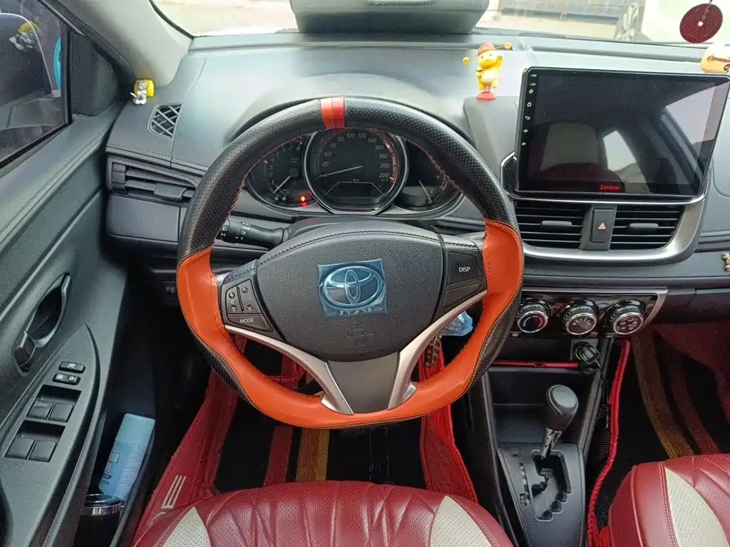 Toyota Yaris L — миниатюра 12