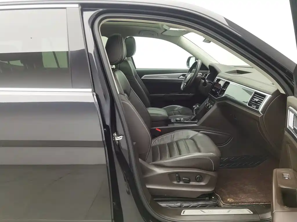 Volkswagen Teramont — миниатюра 23