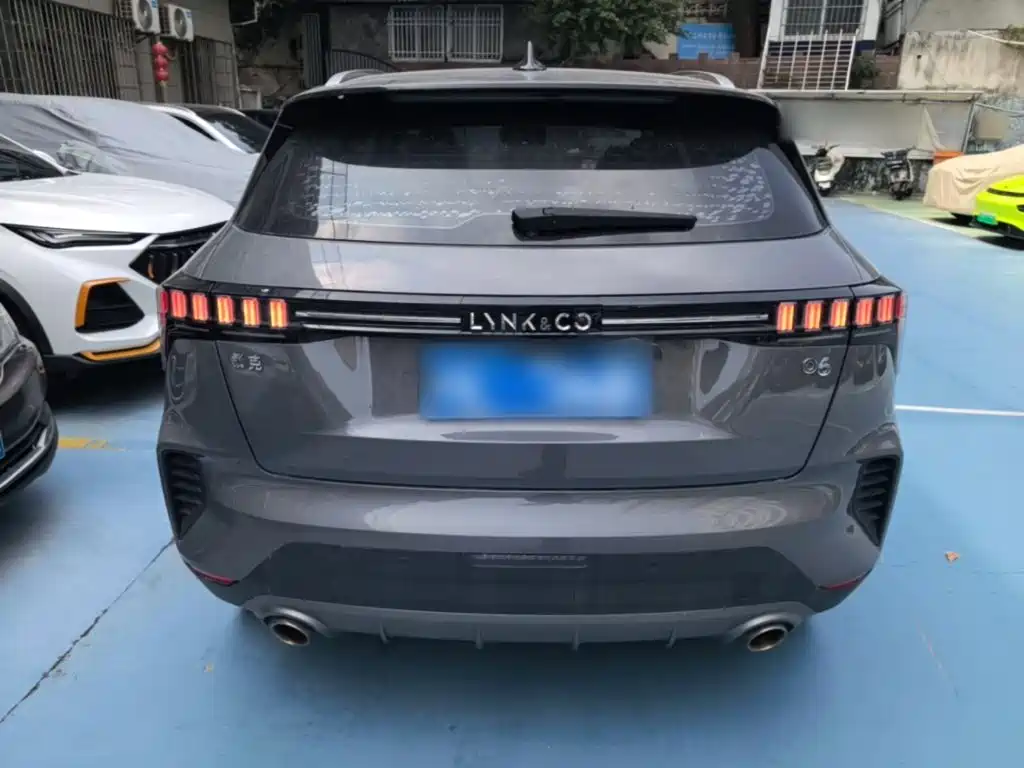 Lynk & Co 06 — миниатюра 6