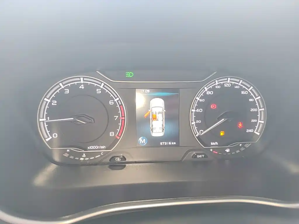 Geely Binrui — миниатюра 12