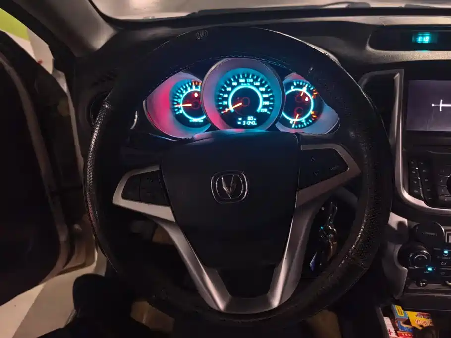 Changan Eado XT — миниатюра 15