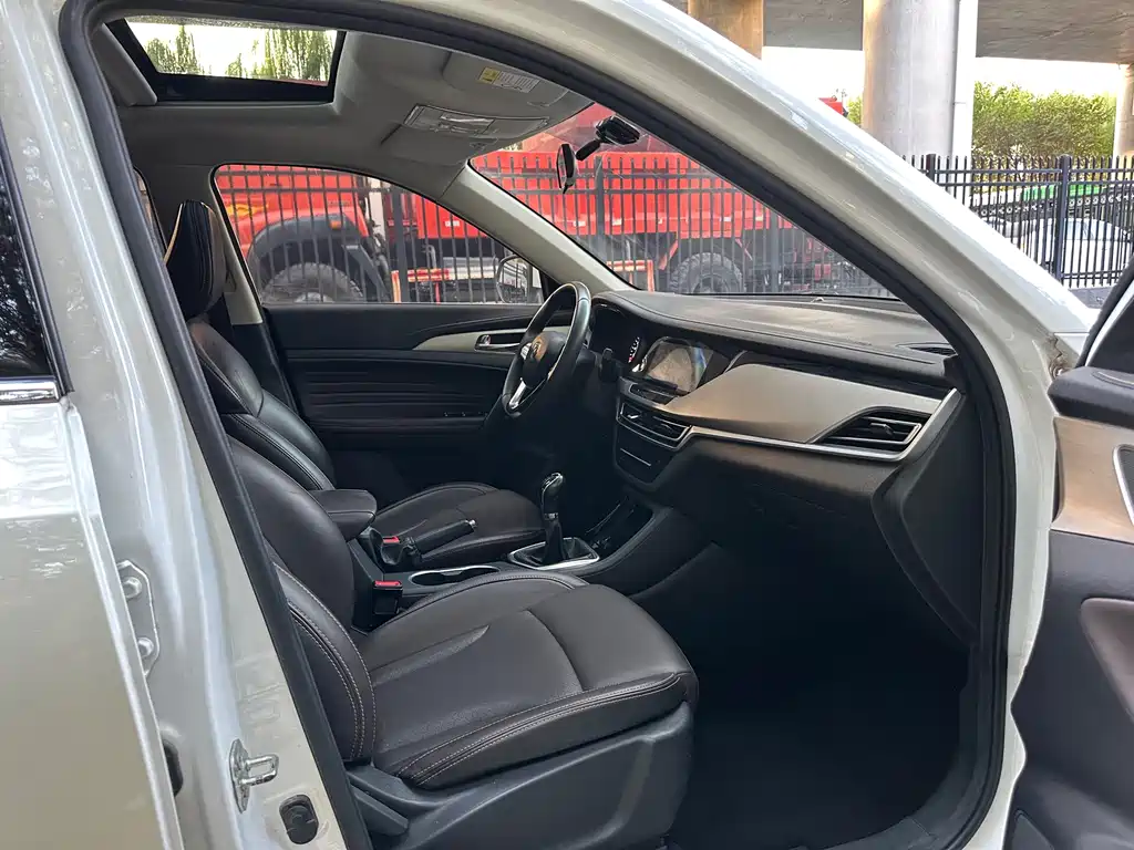 Changan CS35PLUS — миниатюра 17