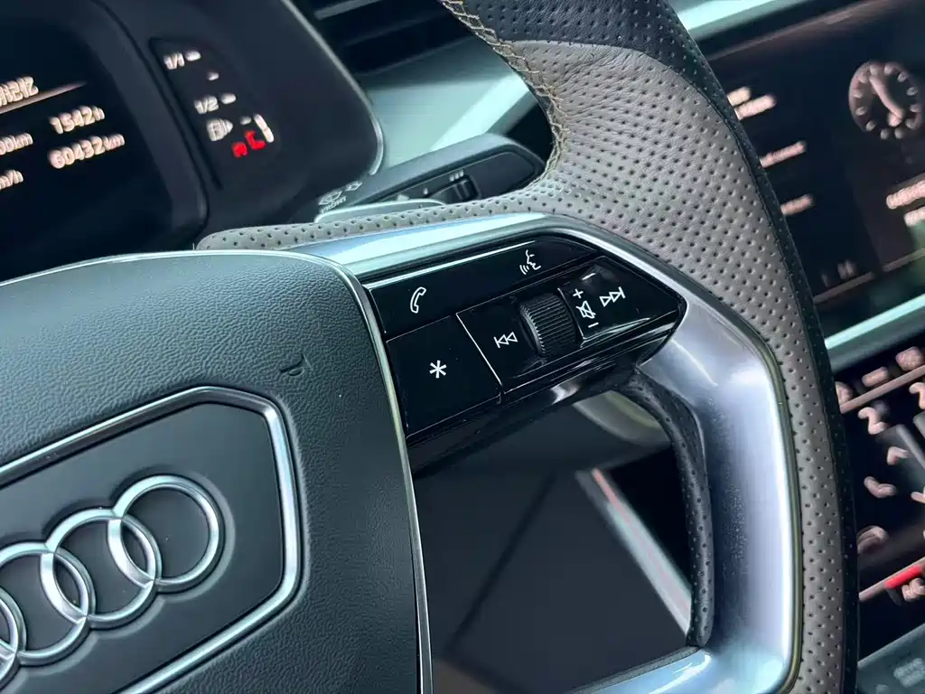 Audi A7L — миниатюра 14