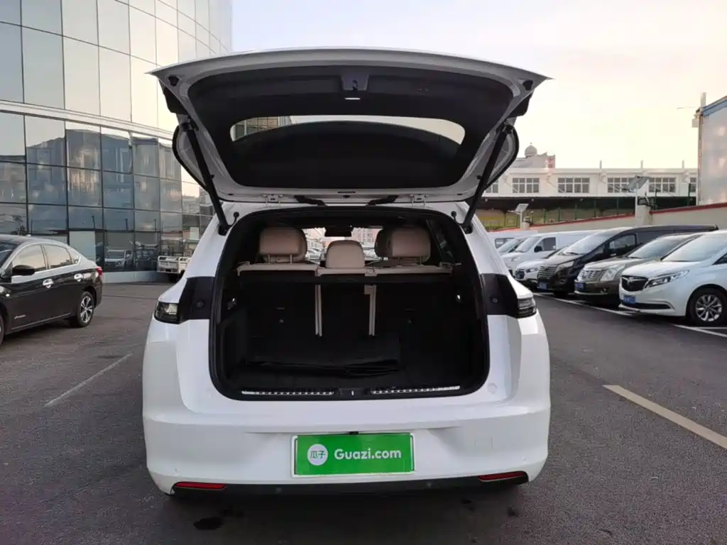 Li Auto Li L7 — миниатюра 19