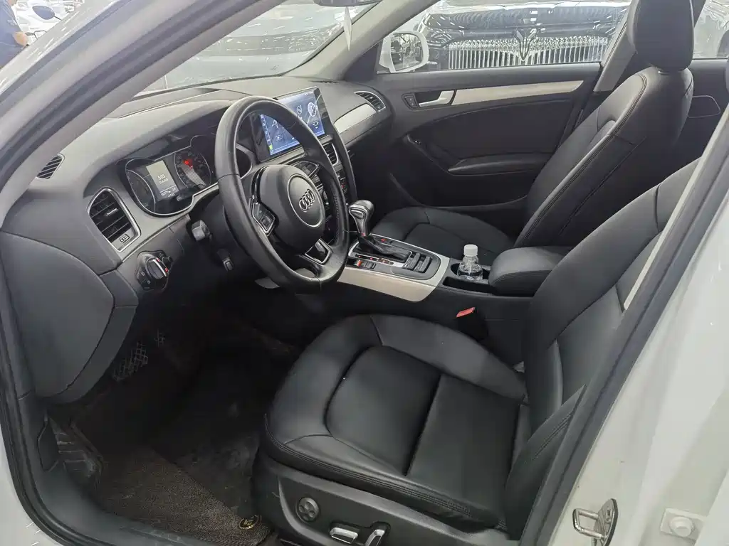 Audi A4L — миниатюра 8