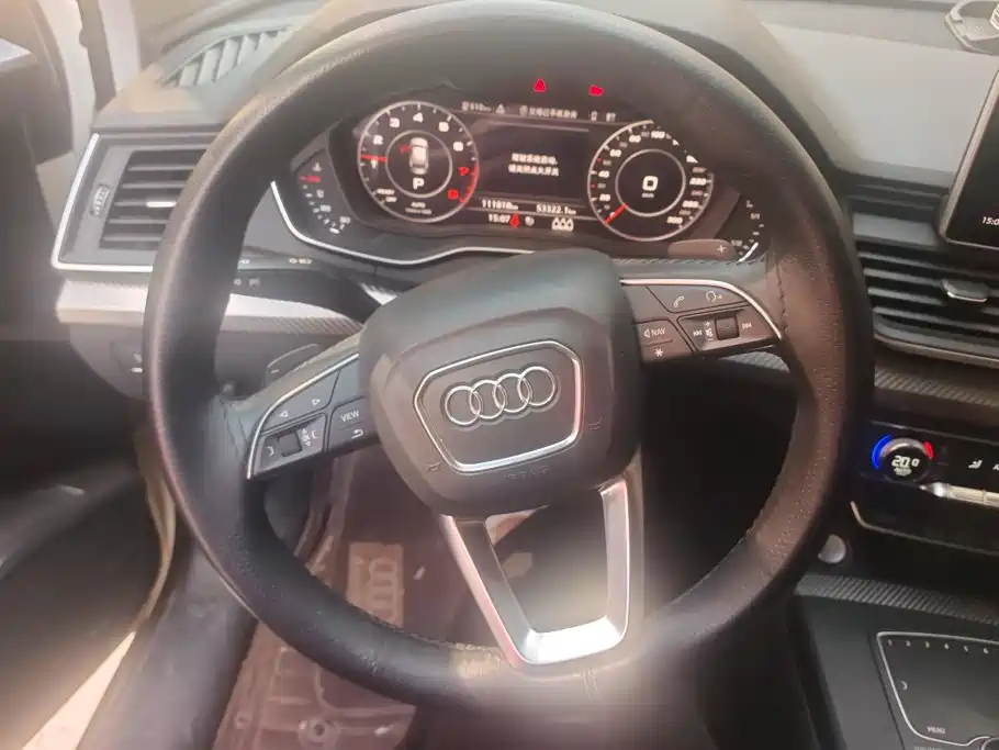 Audi Q5L — миниатюра 15