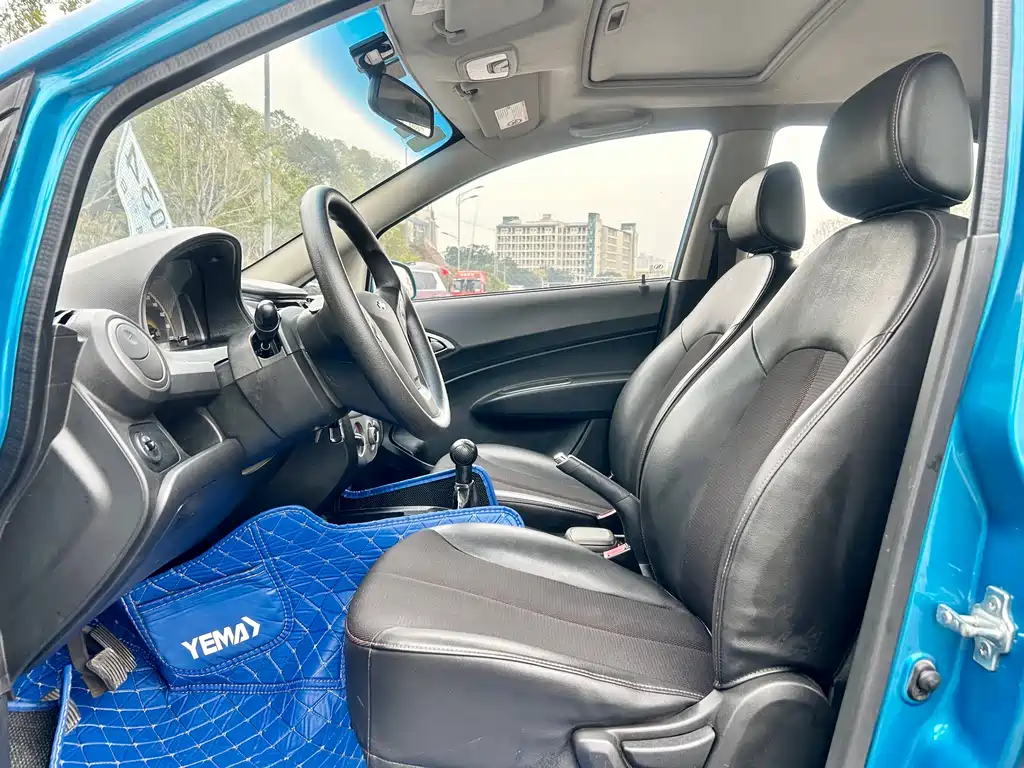 Chevrolet Sail — миниатюра 7