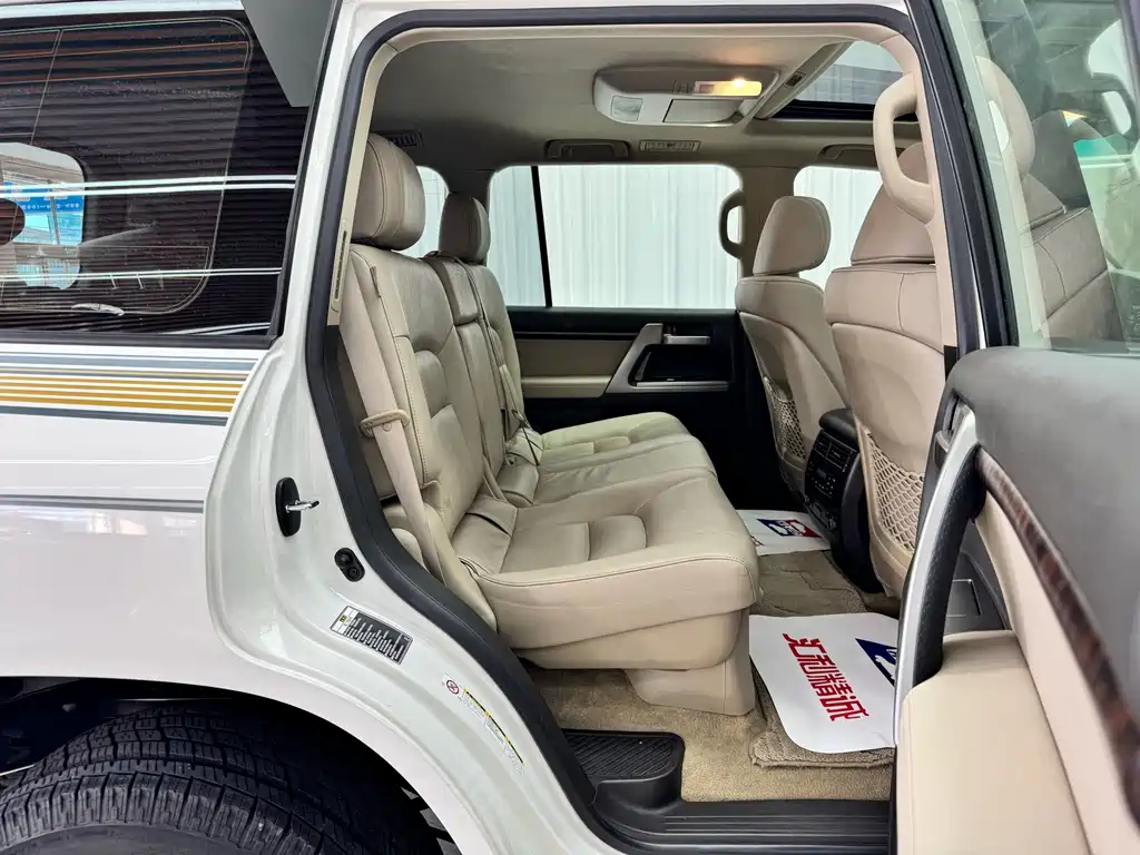 Toyota Land Cruiser — миниатюра 19