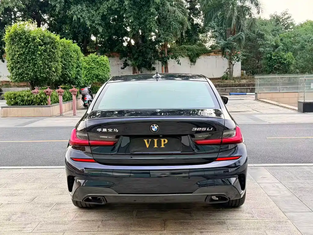 BMW 3 Series — миниатюра 11