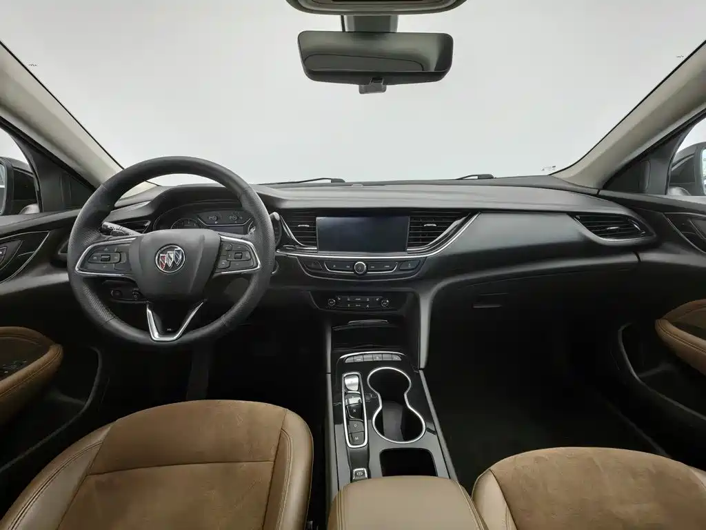 Buick Regal — миниатюра 5
