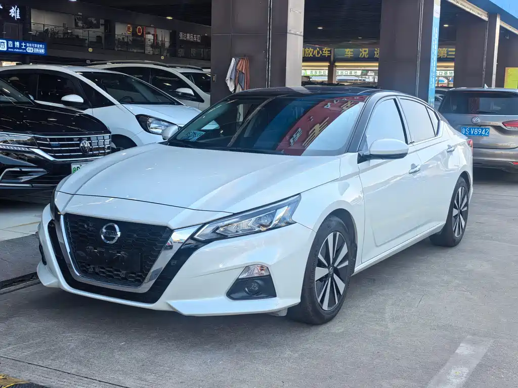Nissan Teana 2021